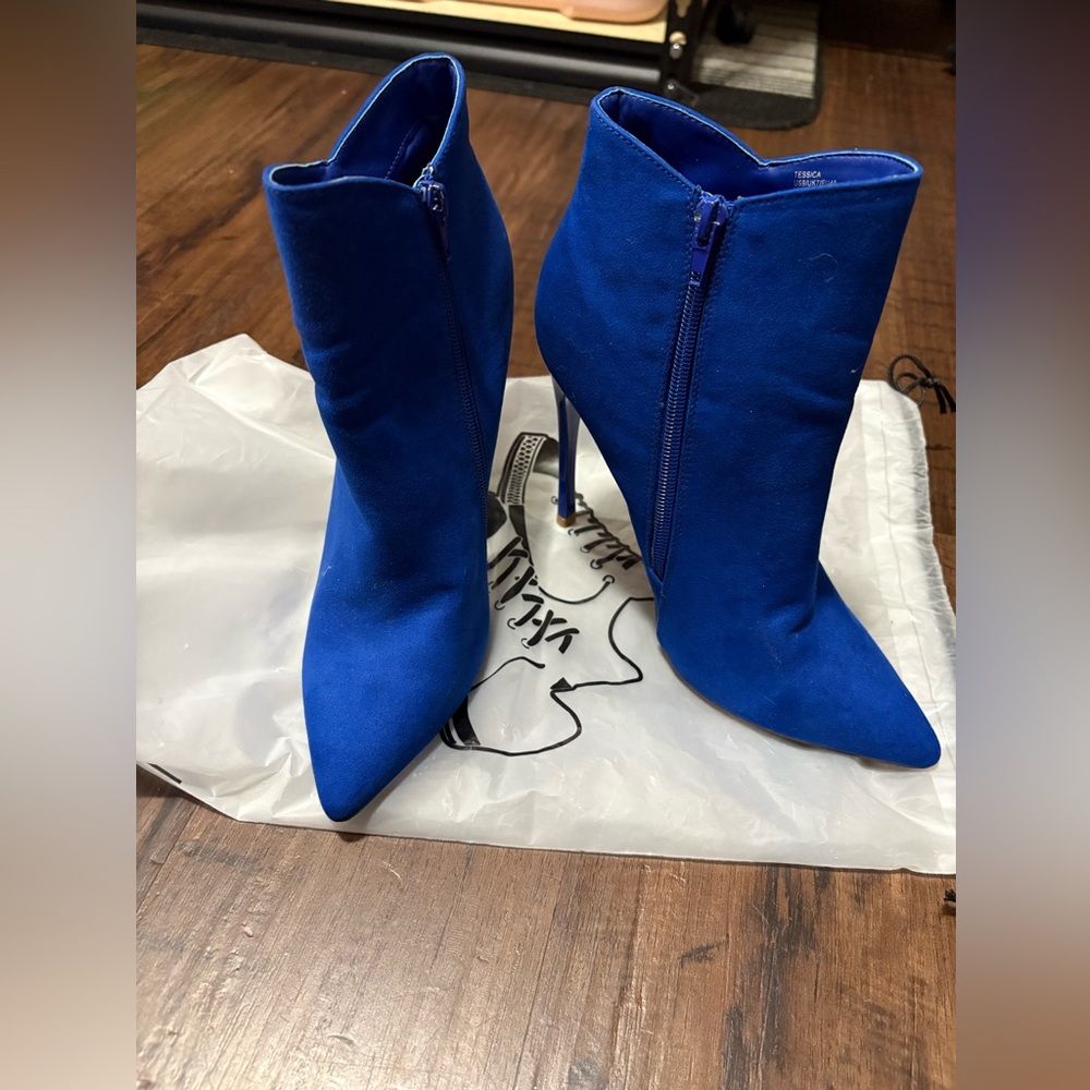 Cobalt Blue boots-booties/size 9/ gently used from just fab
